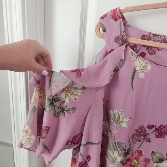 City Chic Light Purple Floral Cold Shoulder Short Sleeve Top Size 22 - Picture 3 of 8